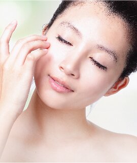 TRỊ THÂM QUẦNG MẮT