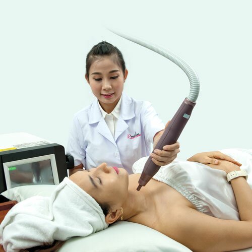 Trẻ Hóa Da Cổ